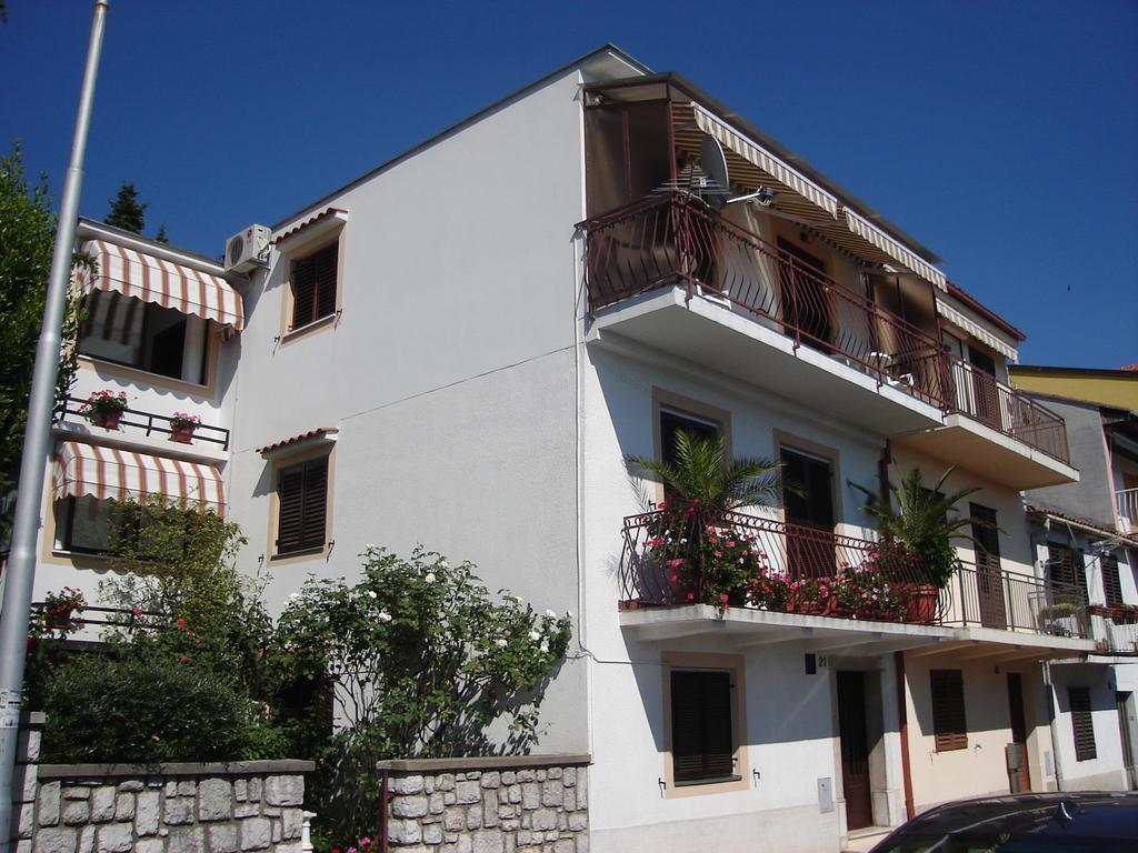 Apartment Tea Katnic Crikvenica Luaran gambar
